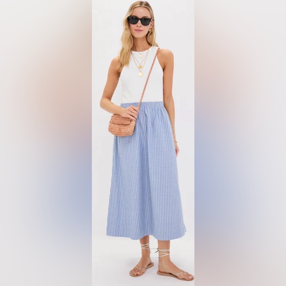 Tuckernuck Dresses & Skirts - TUCKERNUCK NWT Blue Stripe Athena Skirt